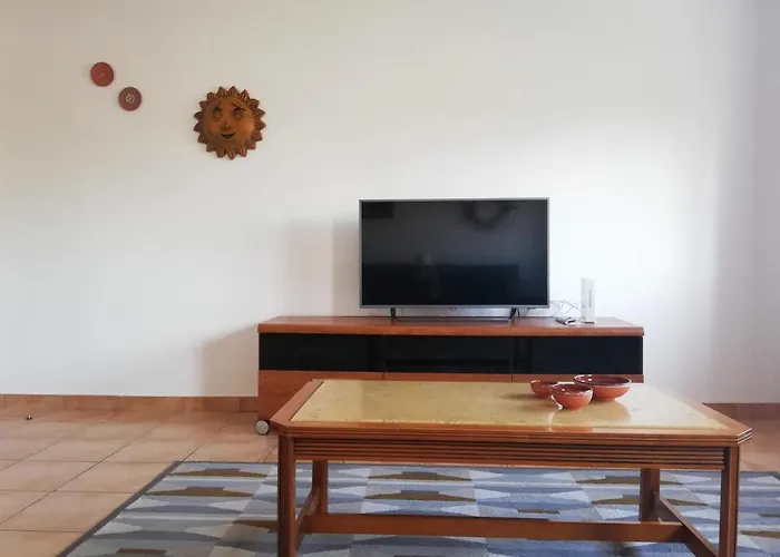 Camarcao Violante 아파트 *