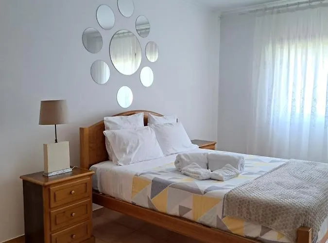 Camarcao Violante 포즈도아렐로